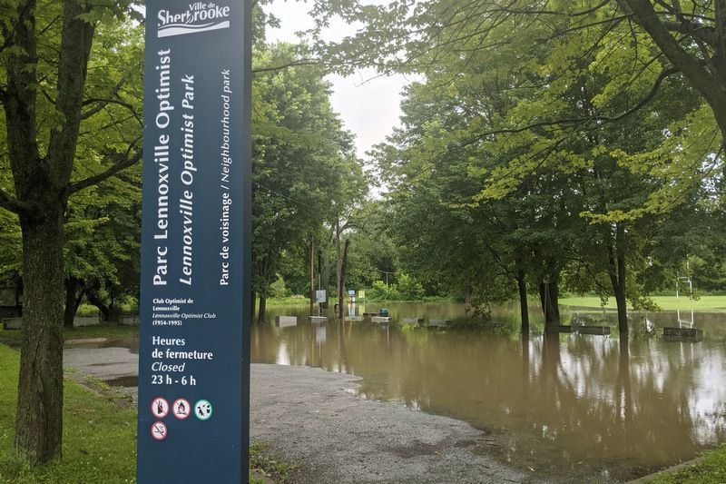 Vigilance à Sherbrooke : hausse du niveau de la rivière Saint-François